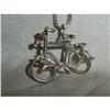 Image 1 : Silver Bicycle on a Chain #2087397