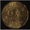 Image 1 : UNCIRCULATED 1942 TOMBAC BRASS CANADA 5 CENT
