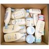 Image 1 : FLAT LOT OF ASSORTED BABY BATH PRODUCTS