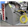 Image 1 : HEAVY DUTY ENSPCO REFRIDGERANT TESTER