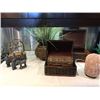 Image 1 : COLLECTION OF DECOR ITEMS W/ SALT LAMP