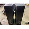 Image 2 : PAIR OF STAGE OPERA 42-12 POWERED PROFESSIONAL STAGE POWERED TOWER SPEAKERS