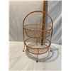 Image 1 : Tiered basket
