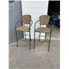 Image 1 : Two stools