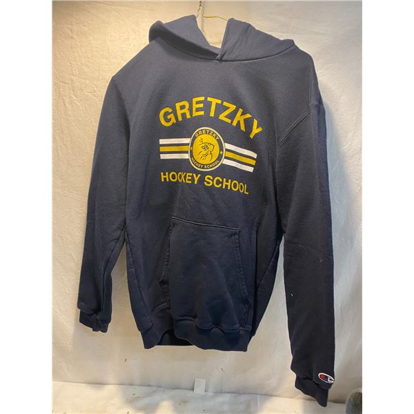 Gretzky hockey school hoodie youth large