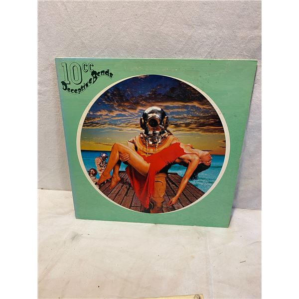 10cc deceptive bends record