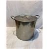 Image 1 : Stock pot
