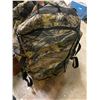 Image 1 : Large camp rolling bag