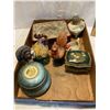 Image 1 : Trinket boxes and other collectibles