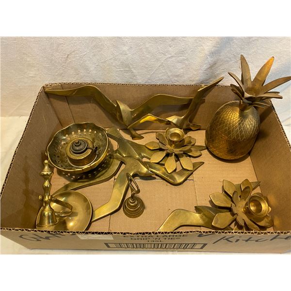 Lot of brass collectibles