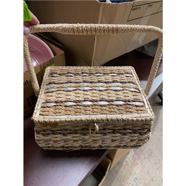 Sewing basket