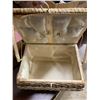 Image 2 : Sewing basket