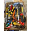 Image 1 : Assorted hand tools