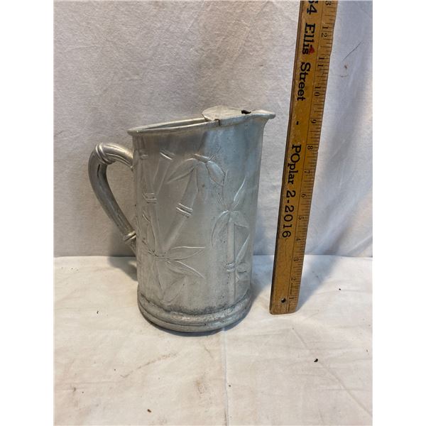 Everlast forged aluminum water jug