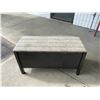 Image 1 : Storage bench
