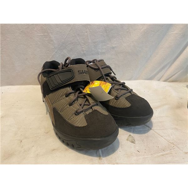 New shimano Spd size 38 us5