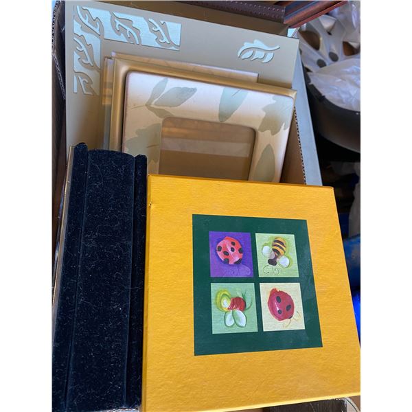 Frames and picture box