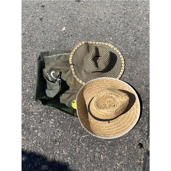 Sun hats and reusable bag