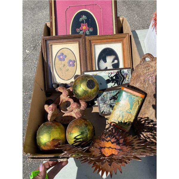 Lot wall art and decor