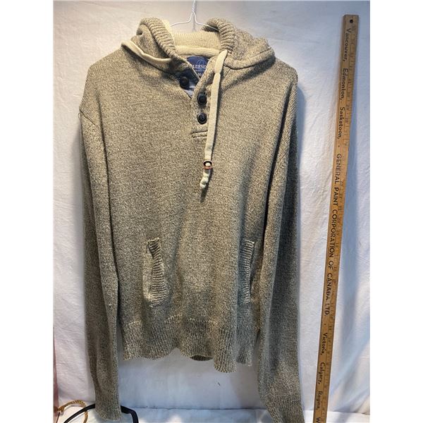 Blue notes size medium sweater