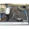 Image 3 : Tire Tube 4.80 x 4.00, pry bar, long screwdrivers plus misc