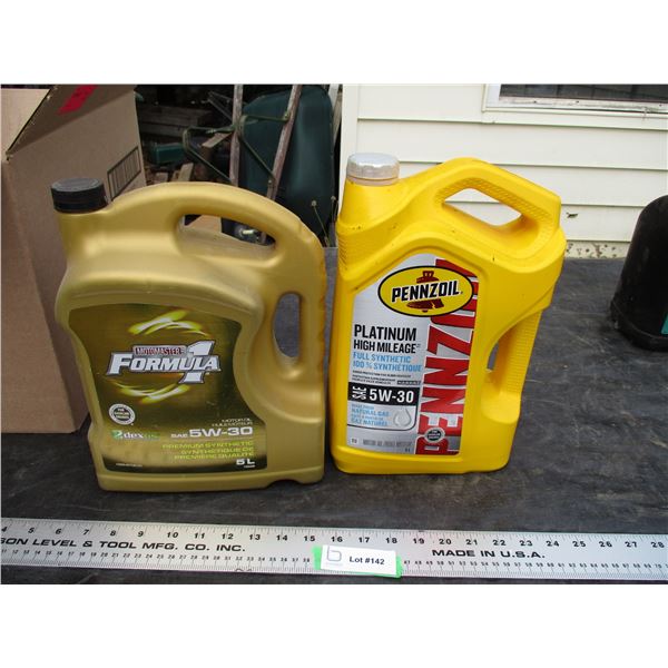 Pennzoil Motor Master 5w30 Synthetic Oil (1 is full 1 has 4L)