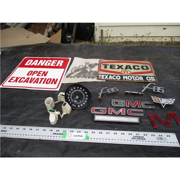 Vehicle Emblems, Texaco Tin Sign Plus Misc