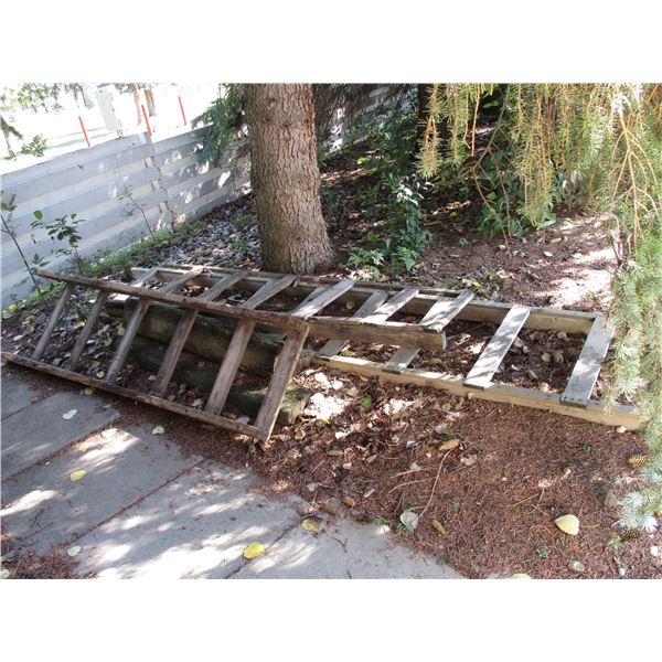 3 Wooden Ladders for 8-12 ft Long