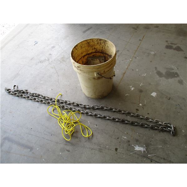 10 ft of Chain