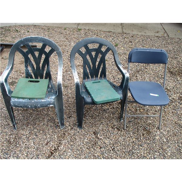 3 Chairs