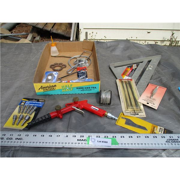 New 8pc Metric Power Nut Driver, Saw Blades Plus Misc