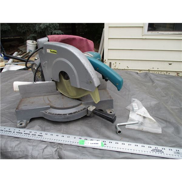 Makita 255 mm Mitre Saw
