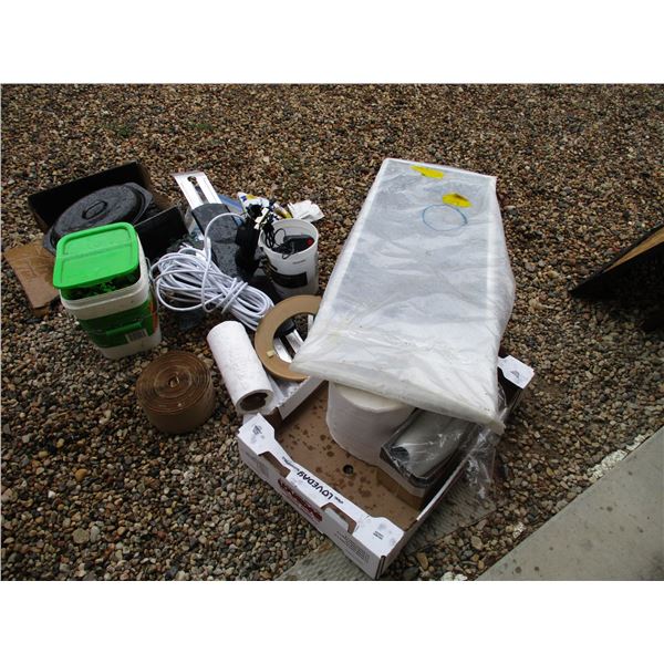 Small Roaster, Screen Door Plus Misc