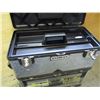 Image 6 : Stanley Metal Tool Box on Wheels