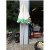 Image 1 : 7 Up Umbrella 93" Long