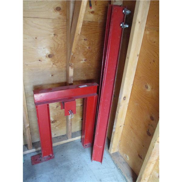 Engine Lift that Gets Mounted to the Trusses