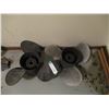 Image 1 : Merc Cruiser propellers