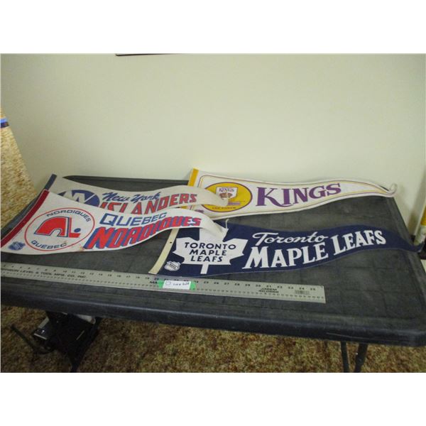 (2X THE MONEY) NHL Pennants (4)