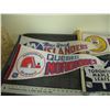 Image 2 : (2X THE MONEY) NHL Pennants (4)