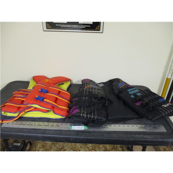 Chest Size 44-48, 32-40 Water Ski Vests