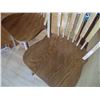 Image 7 : Wooden dining room table (2 leafs) with 6 chairs (2 are Captain chairs) (71" x 48")