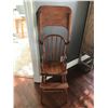 Image 2 : Wood High Chair