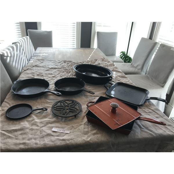 Cast Iron Pans/Skillet & Trivet