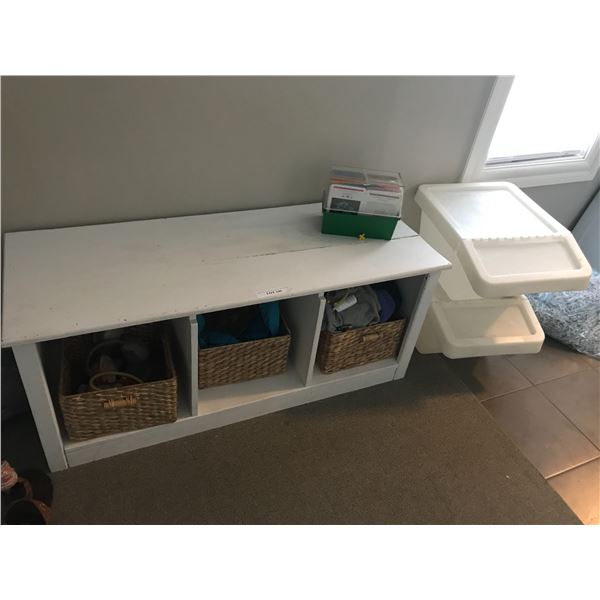 Wood Bench with 3 Wicker Baskets, 2 Plastic Containers & Happy Planter Cards/Container (Hat/Mitts no