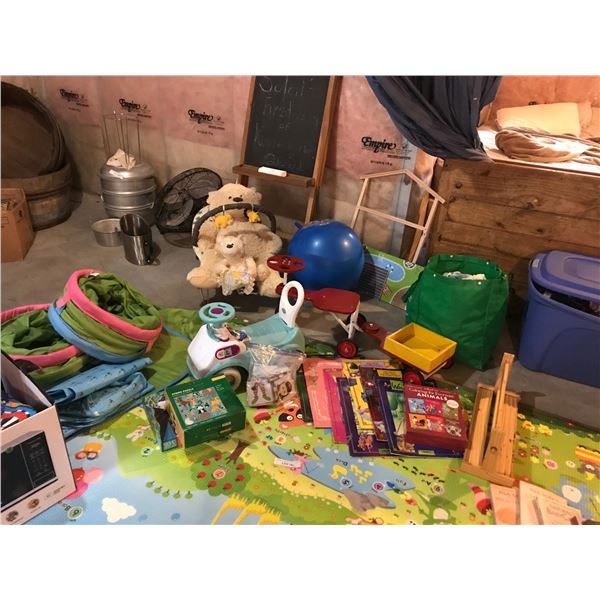Children's Books, Jigsaw Puzzle & Pregnancy es, Play Mat, Tunnels, Chalkboard, Teddy Bears, Riding C