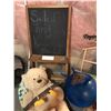 Image 7 : Children's Books, Jigsaw Puzzle & Pregnancy es, Play Mat, Tunnels, Chalkboard, Teddy Bears, Riding C