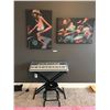 Image 1 : Yamaha Bass Boost PSR-275 w Stand & Stool, 2 Large Jazz Canvas Paintings