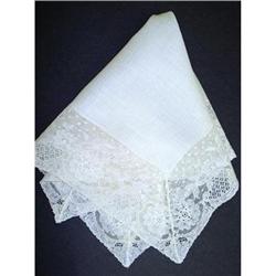 LOVELY LADIES  WEDDING HANKY - WIDE LACE #2081017