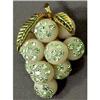 Image 1 : Brooch/Austrian/Forbidden Fruit/Grape  #2081388