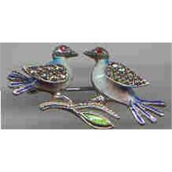 Brooch/Designer/Alice Caviness #2081439